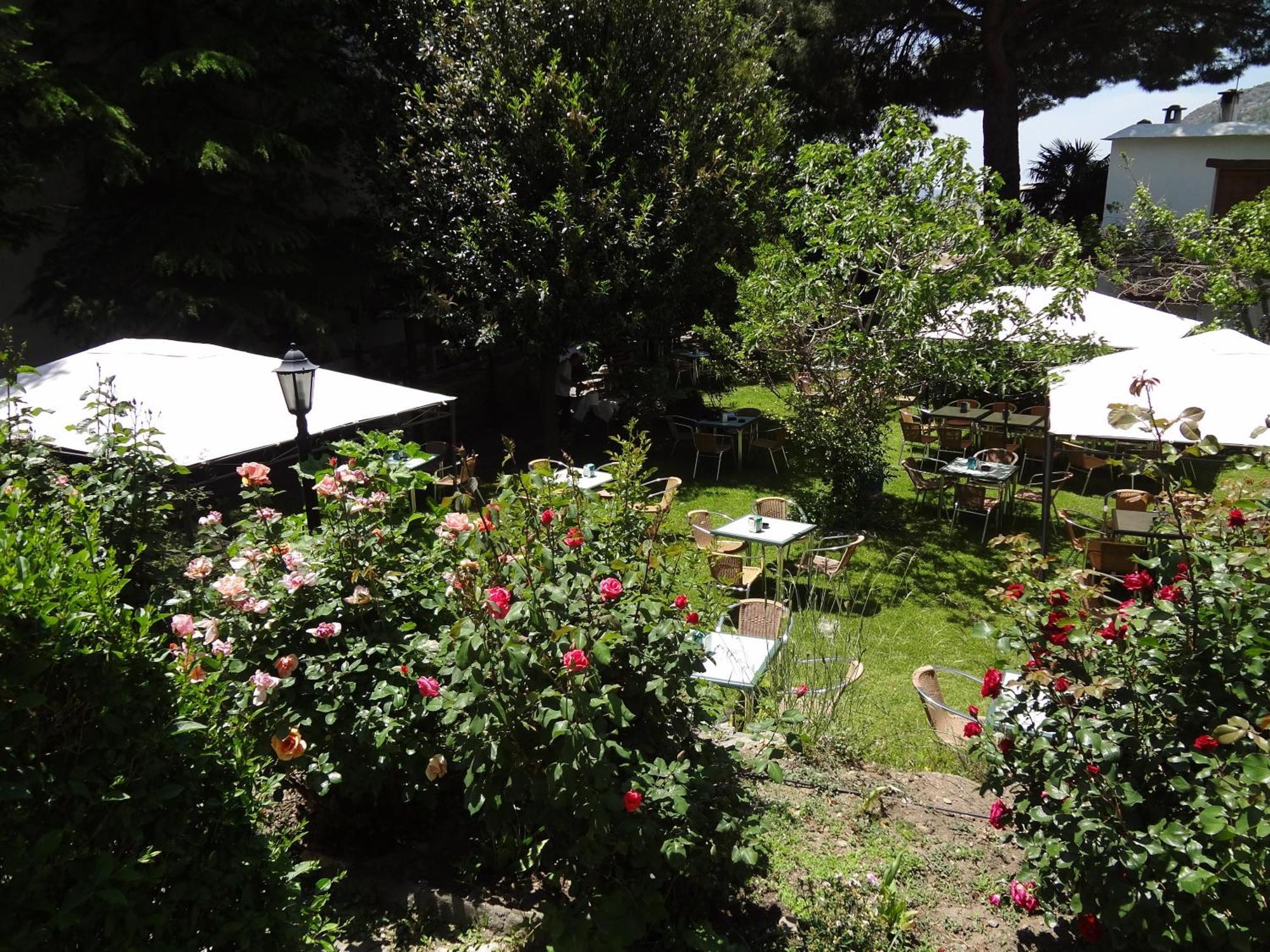 Hotel Rural Poqueira II Капилейра Екстериор снимка